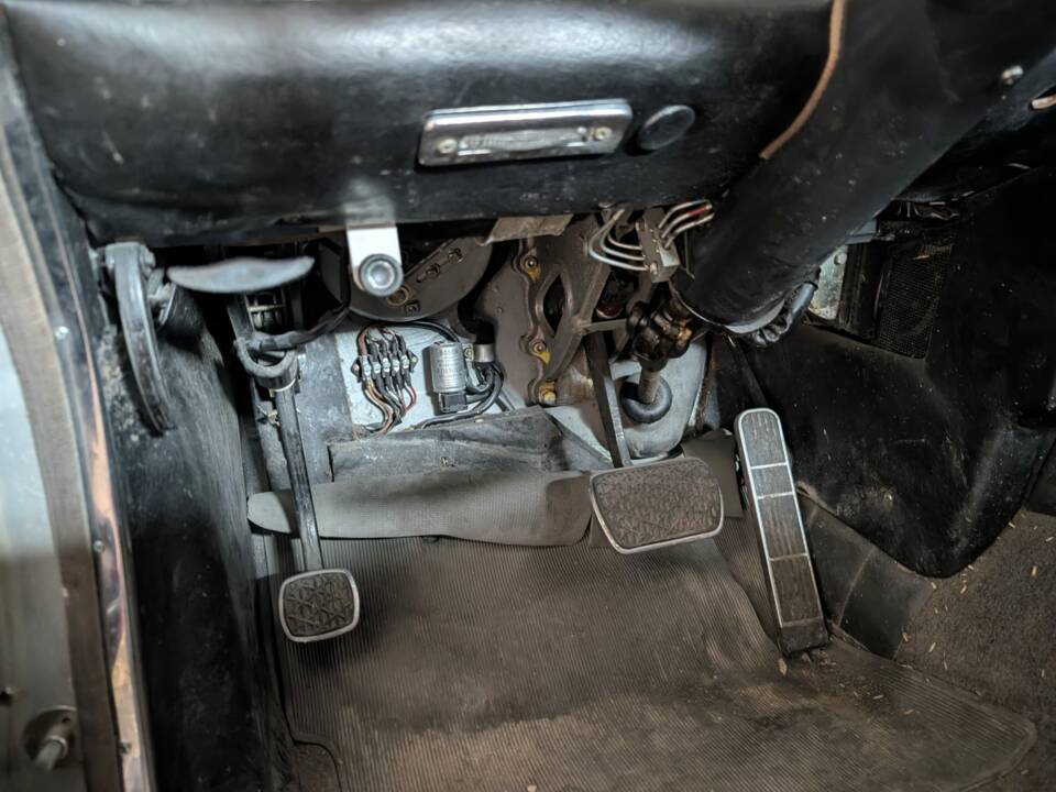 Image 16/46 of Mercedes-Benz 600 (1966)