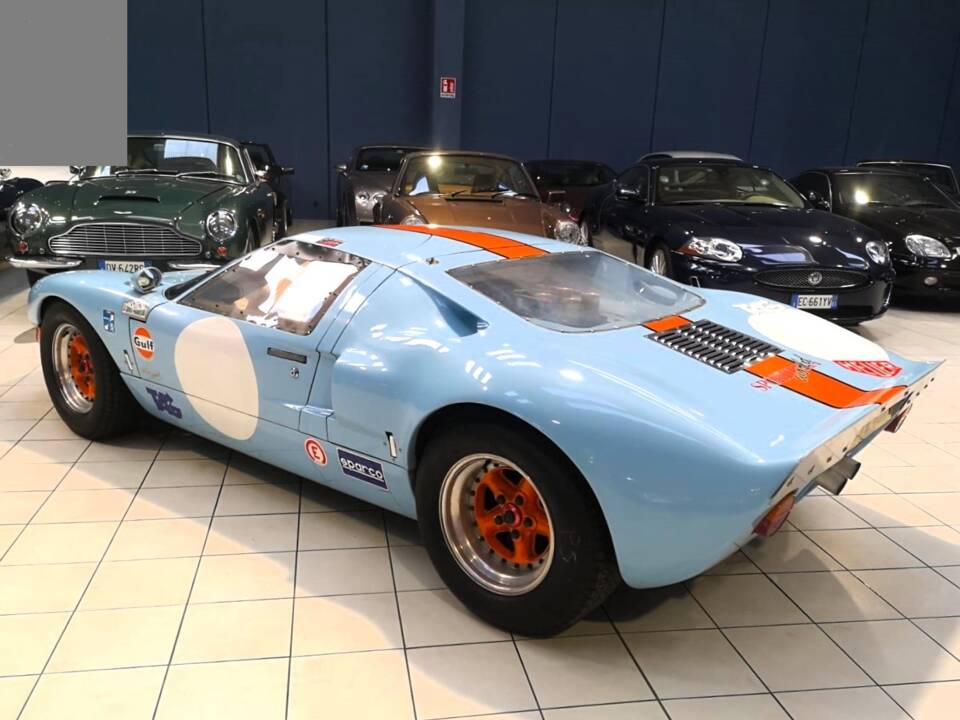 Image 20/134 de GTD 40 (1990)