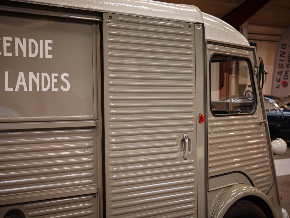 Bild 19/44 von Citroën HY (1974)