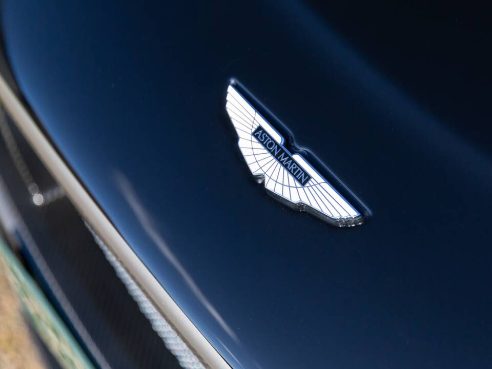Bild 14/68 von Aston Martin V12 Vantage S (2018)