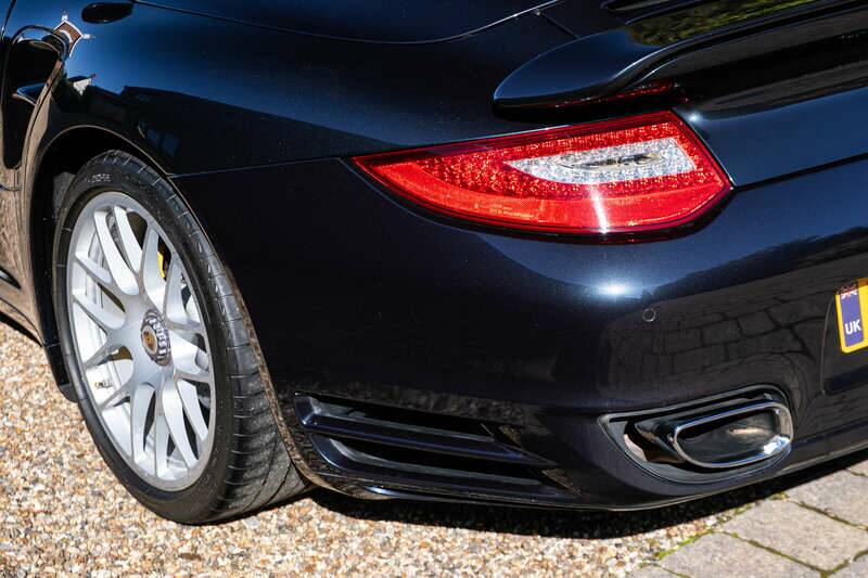 Bild 25/50 von Porsche 911 Turbo (2009)