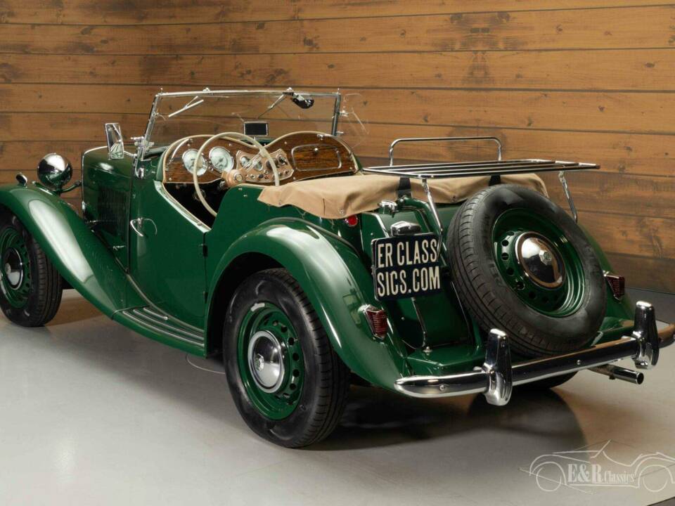 Image 12/18 de MG TD (1952)