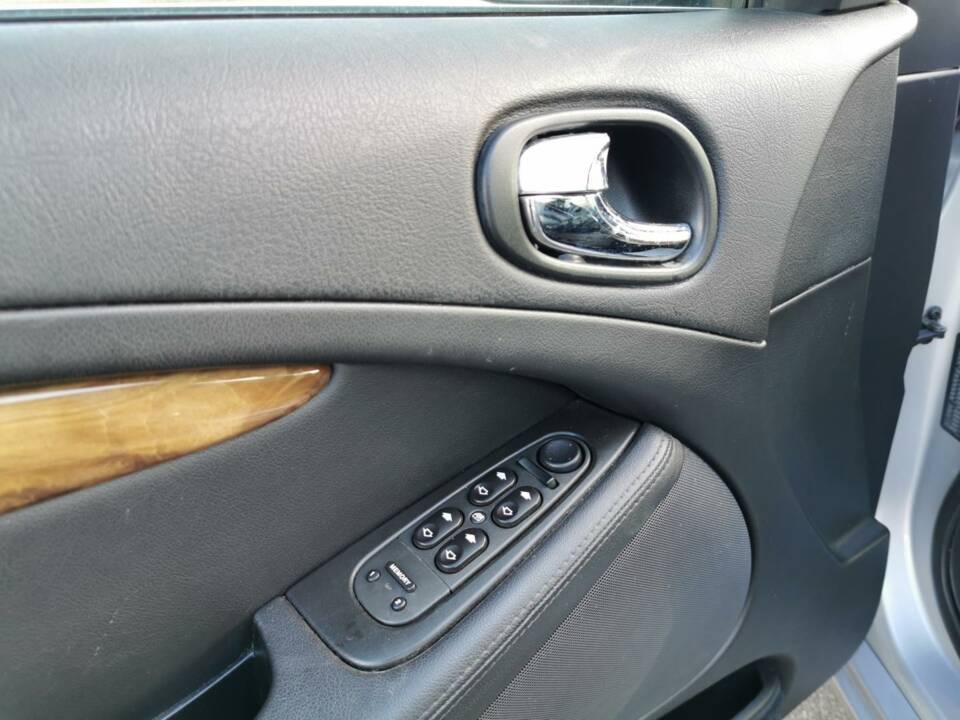 Image 18/47 de Jaguar S-Type 2.5 V6 (2005)