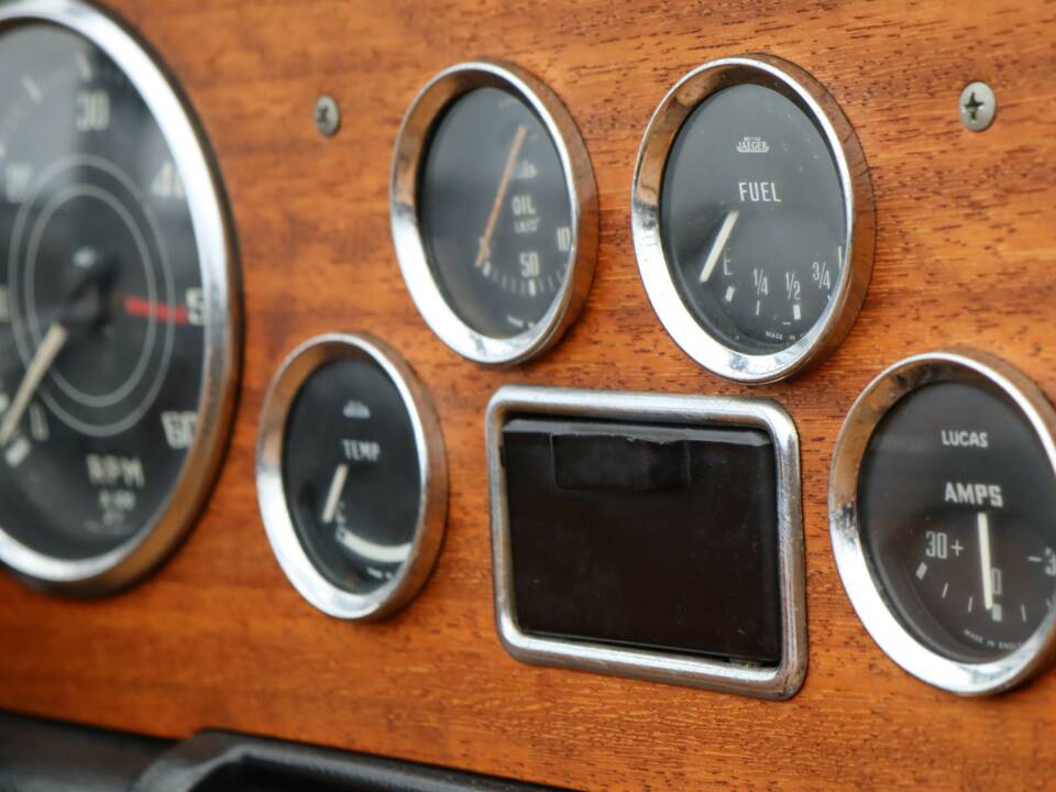 Bild 38/50 von Triumph TR 4A (1966)