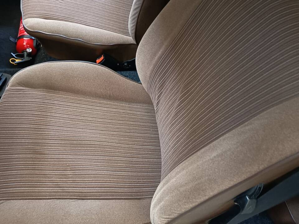 Image 6/26 of Volkswagen Polo I 0.9 (1980)