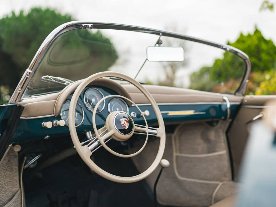 Image 13/25 de Porsche 356 A 1600 S Speedster (1958)