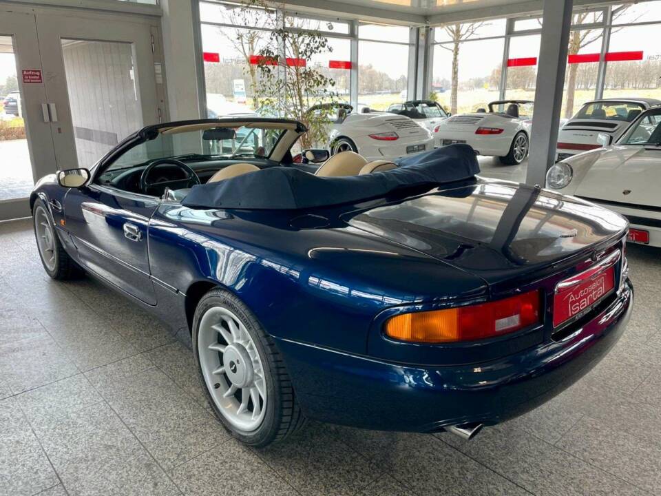 Image 9/20 of Aston Martin DB 7 Volante (1998)