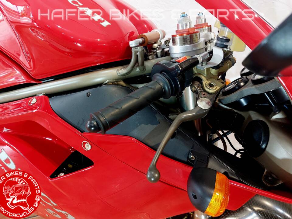 Image 23/62 of Ducati 916SP (1995)