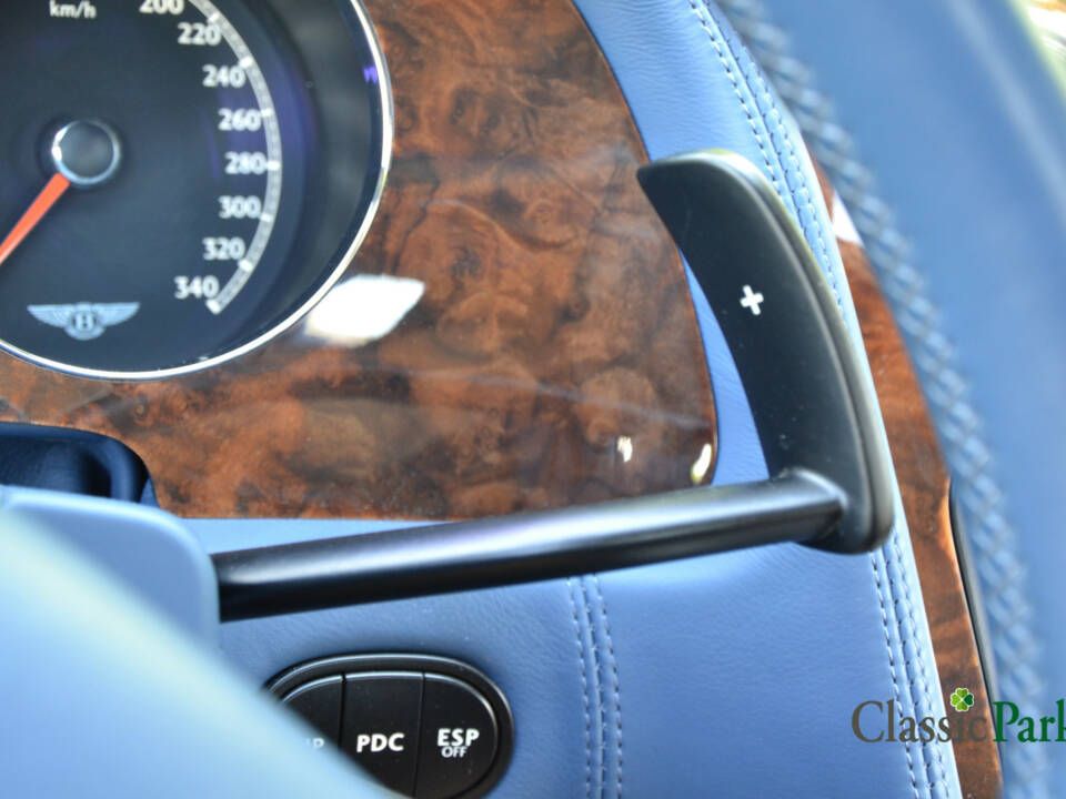 Image 36/50 of Bentley Continental GT (2005)
