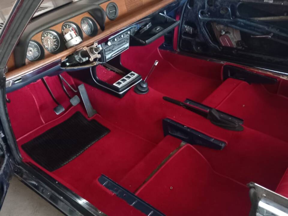 Bild 31/36 von BMW 2000 CS (1968)