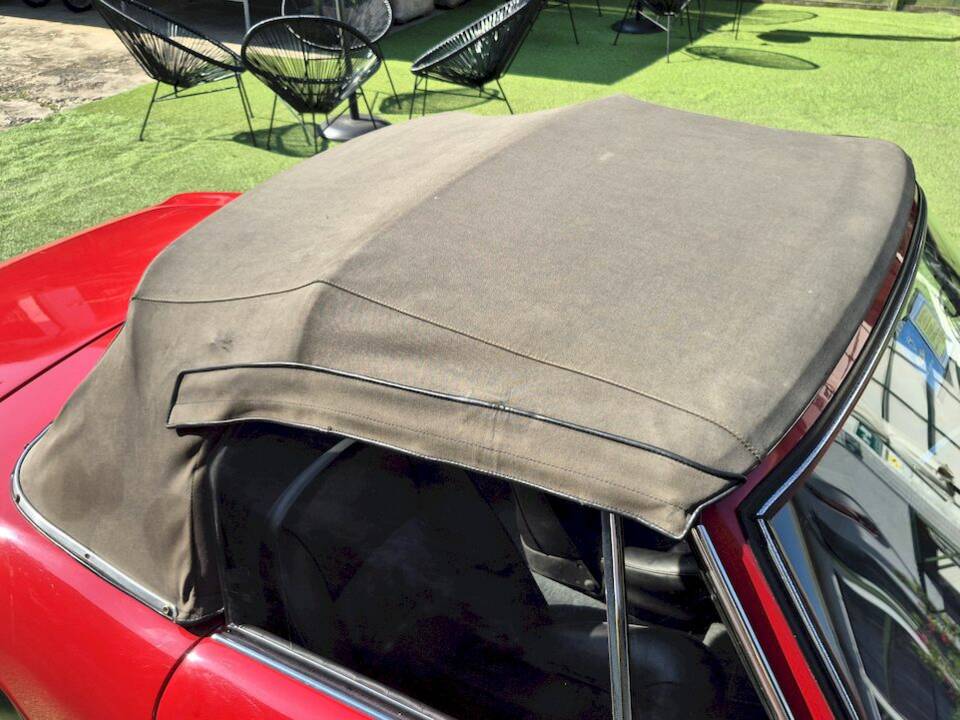Image 62/63 of FIAT 1200 S OSI (1965)
