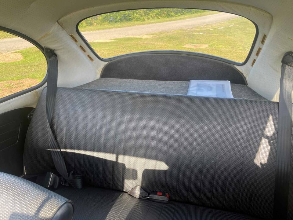Image 7/11 of Volkswagen Käfer 1300 (1972)