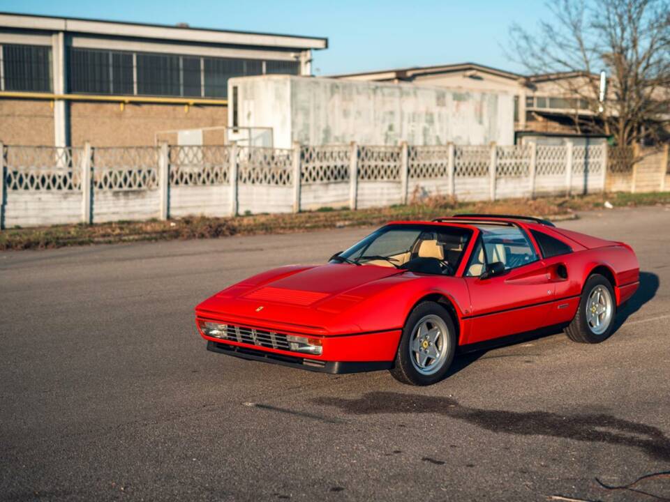 Bild 94/100 von Ferrari 328 GTS (1986)