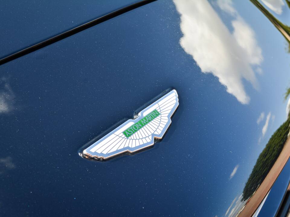 Bild 42/50 von Aston Martin DB 7 Vantage Volante (2001)