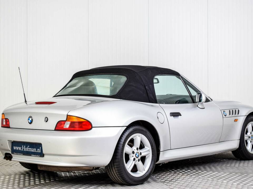 Bild 43/50 von BMW Z3 2.0 (2000)
