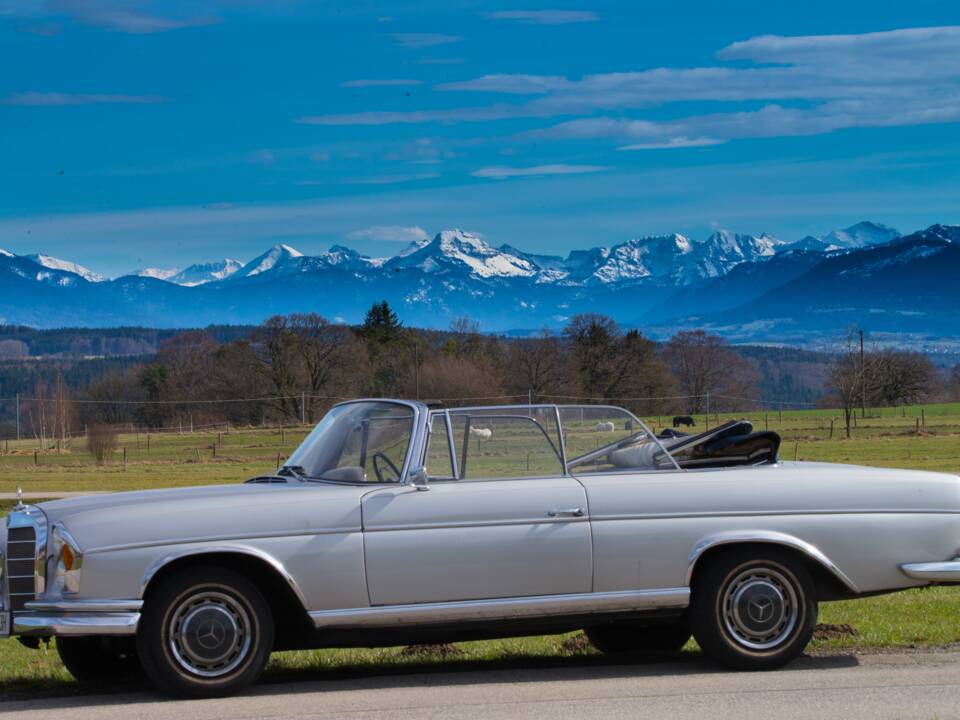 Bild 6/20 von Mercedes-Benz 300 SE (1963)