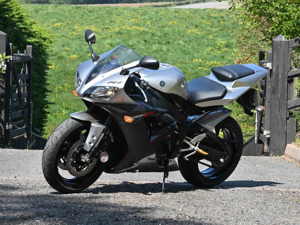 Bild 1/49 von Yamaha YZF-R1 (2002)