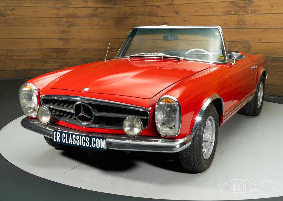 Image 5/8 de Mercedes-Benz 280 SL (1968)