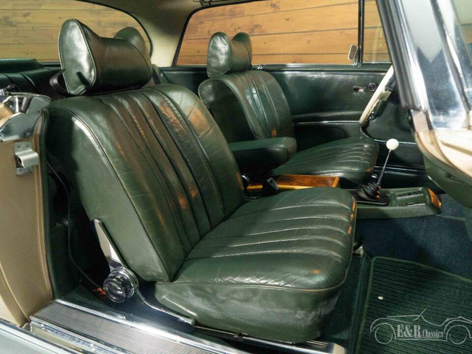 Imagen 7/19 de Mercedes-Benz 280 SE 3,5 (1970)