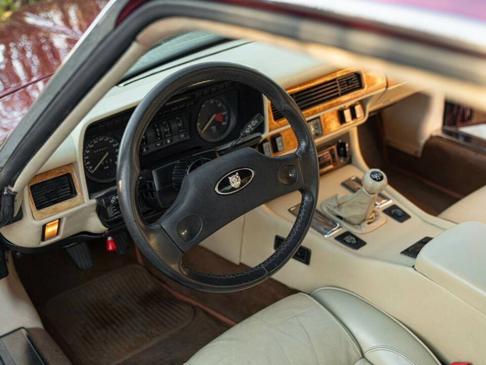 Bild 30/50 von Jaguar XJ-S 3.6 (1988)