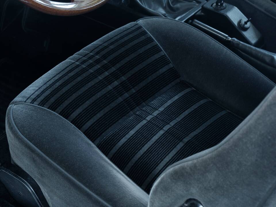 Bild 30/48 von Alfa Romeo GTV 6 2.5 (1981)