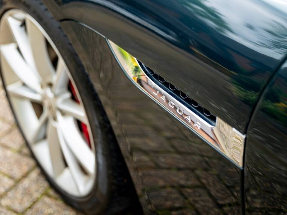 Immagine 8/17 di Jaguar F-Type S (2013)
