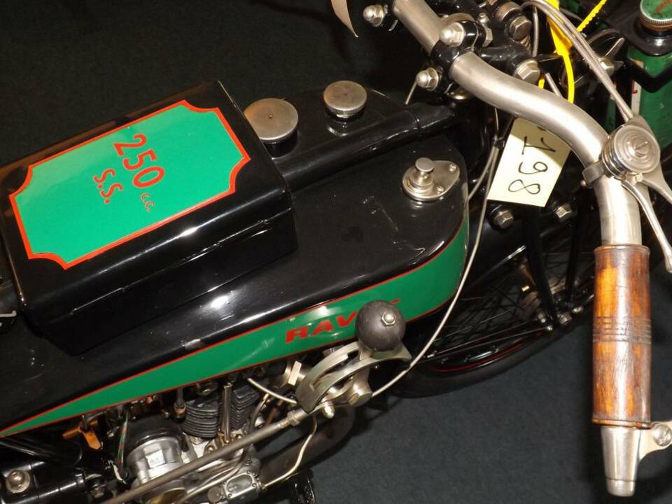 Afbeelding 33/33 van Ravat 250 (1913)