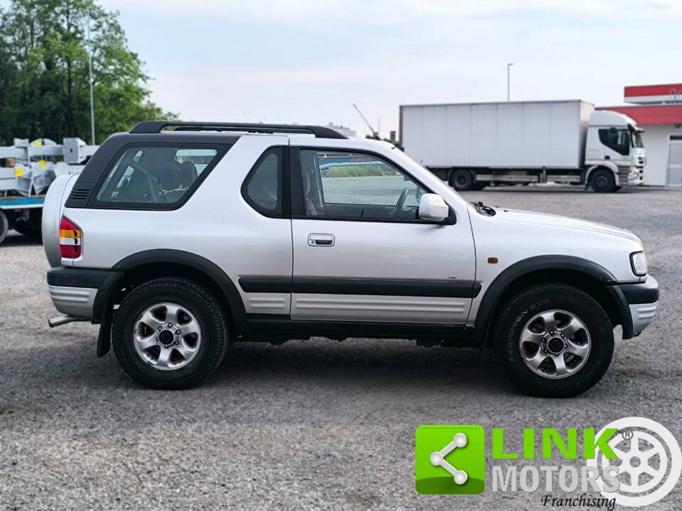 Image 7/10 of Opel Frontera 2.2i (2000)