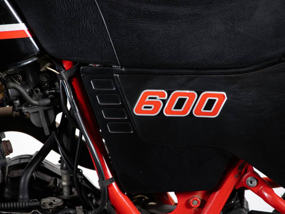 Bild 28/50 von Yamaha XT 600 E (1985)