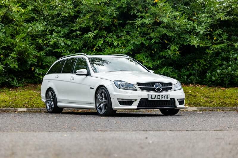 Bild 9/50 von Mercedes-Benz C 63 AMG T (2013)