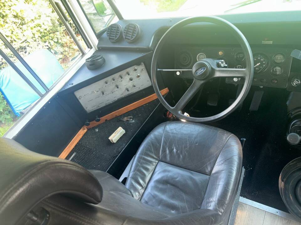 Bild 7/9 von Ford B-700 (1986)