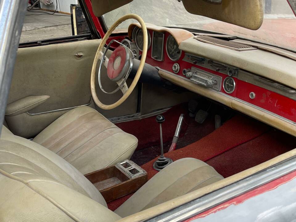 Imagen 35/37 de Mercedes-Benz 230 SL (1964)