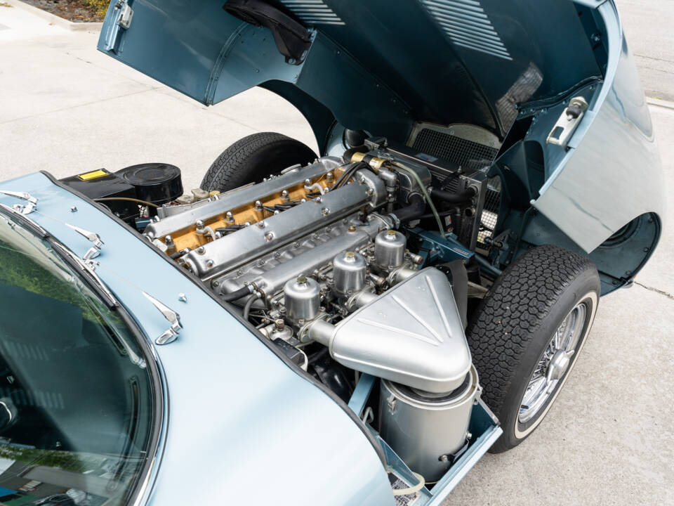 Afbeelding 64/79 van Jaguar E-Type 4.2 (1967)
