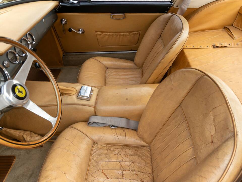 Image 15/50 of Ferrari 250 GT SWB Berlinetta (1962)