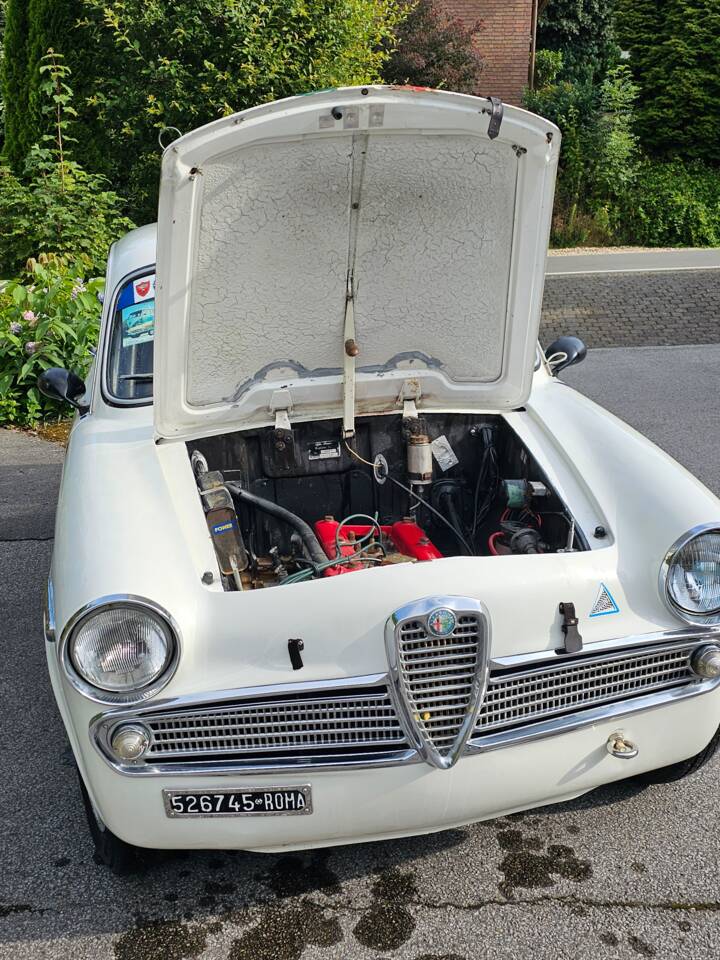 Image 2/12 of Alfa Romeo Giulietta TI (1961)