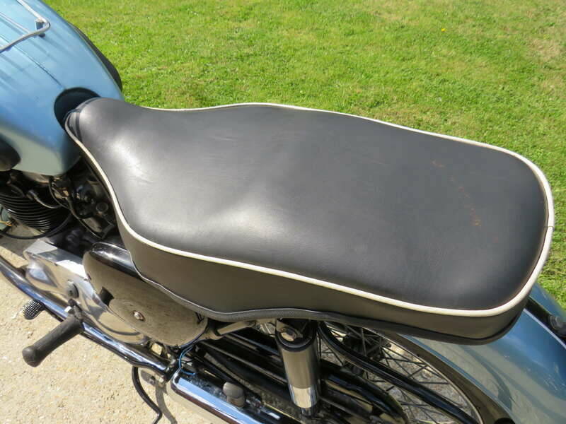 Bild 30/42 von Triumph DUMMY (1954)