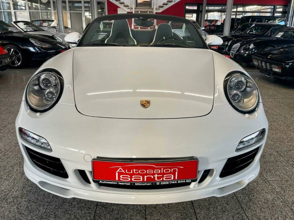 Image 3/20 of Porsche 911 Carrera 4 GTS (2011)