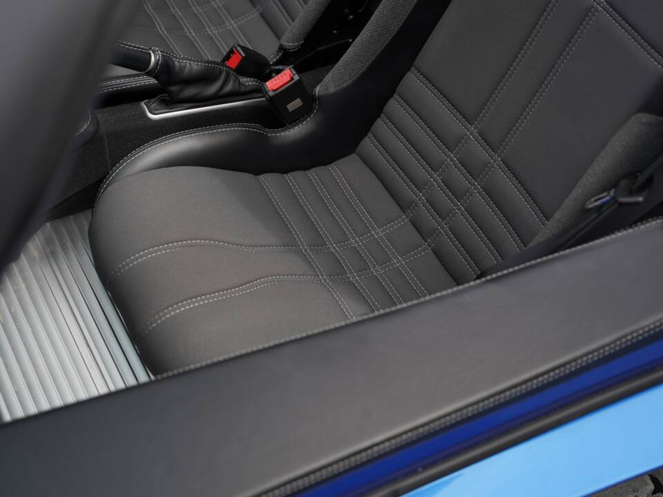 Image 20/50 of Lotus Elise Sport 220 (2019)