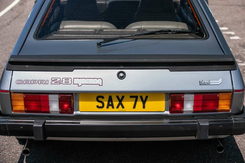 Bild 17/37 von Ford Capri 2,8i (1984)