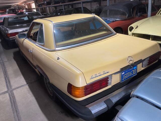 Image 2/6 of Mercedes-Benz 450 SL (1977)