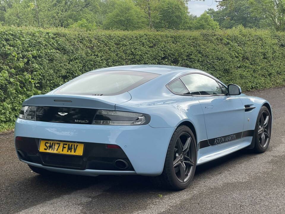 Afbeelding 4/11 van Aston Martin V8 Vantage S (2017)