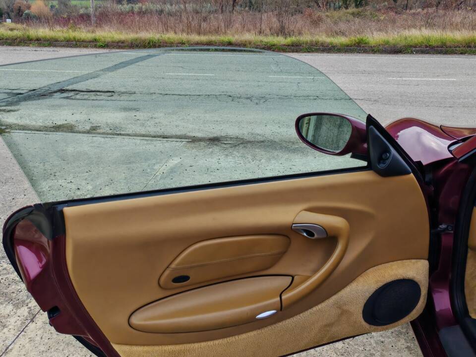 Bild 35/48 von Porsche 911 Carrera (1999)