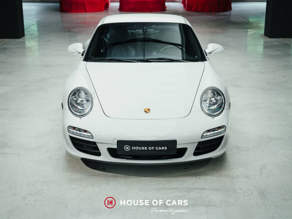Image 3/23 of Porsche 911 Carrera (2008)