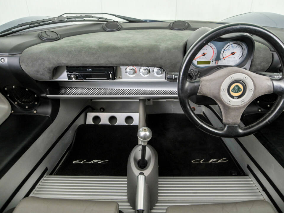 Immagine 7/50 di Lotus Elise (2002)