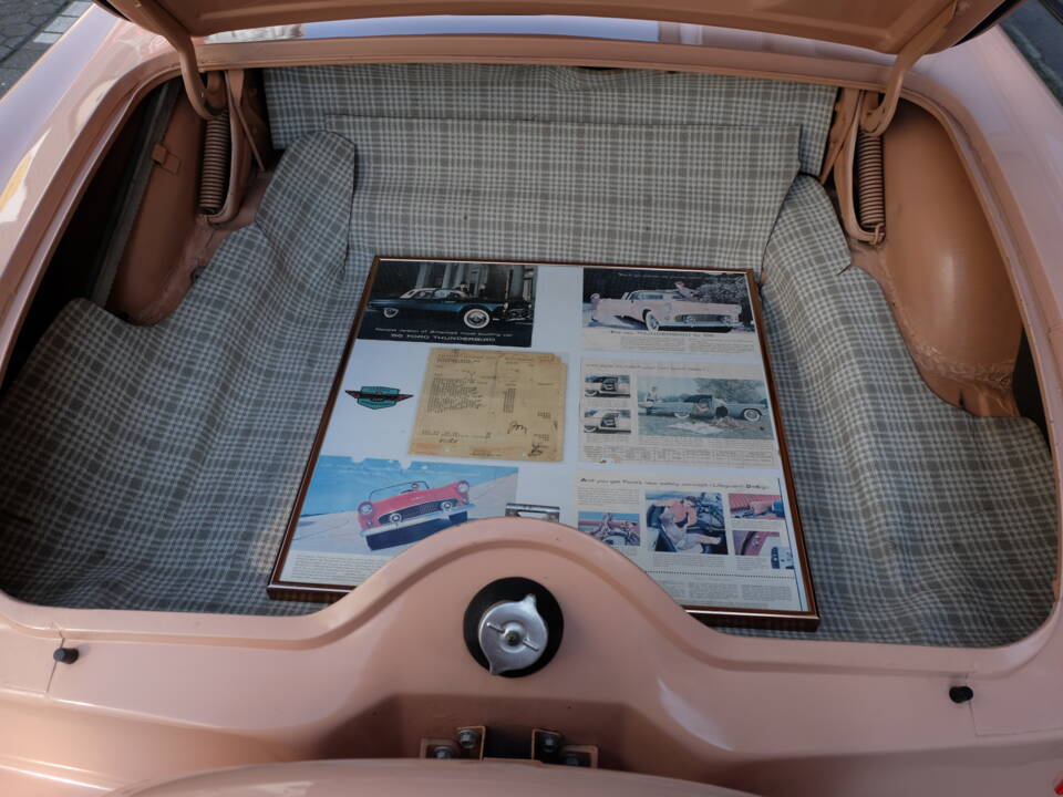 Immagine 46/64 di Ford Thunderbird (1956)
