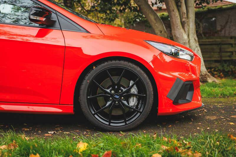 Image 19/50 of Ford Focus RS (2018)