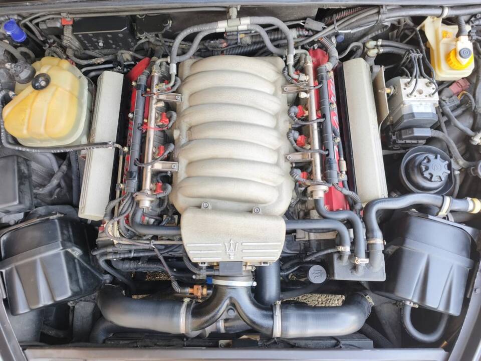 Bild 15/24 von Maserati 3200 GT (1999)