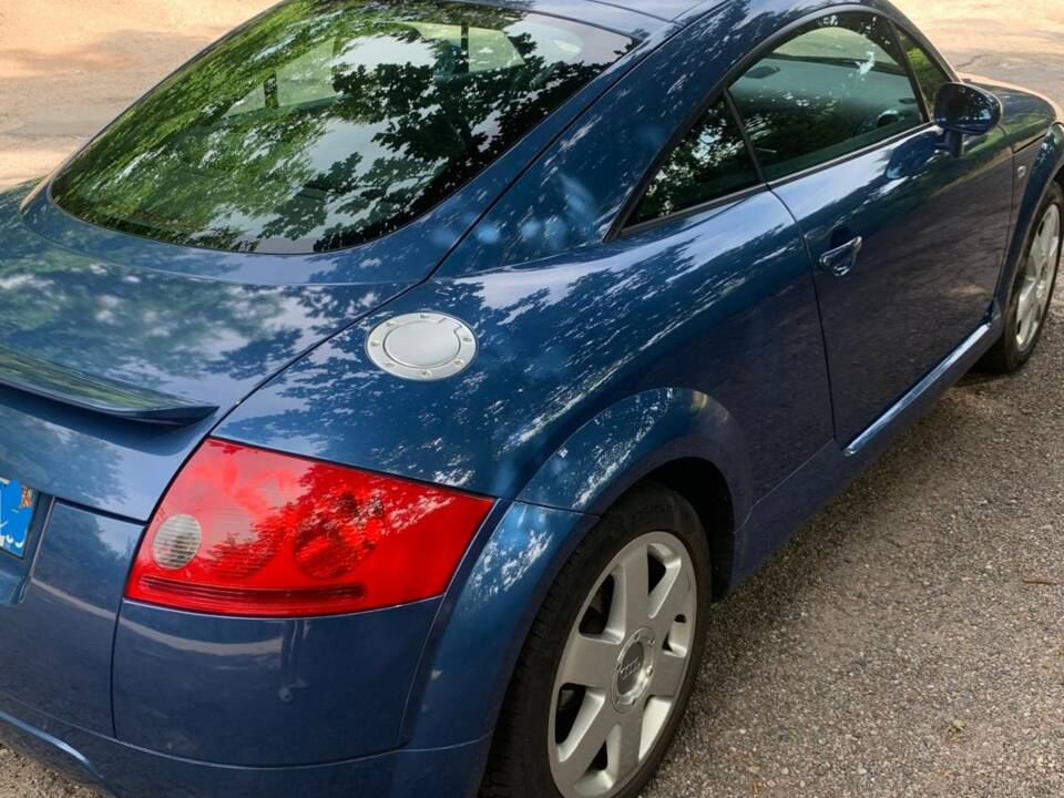 Image 70/72 of Audi TT 1.8 T (2000)