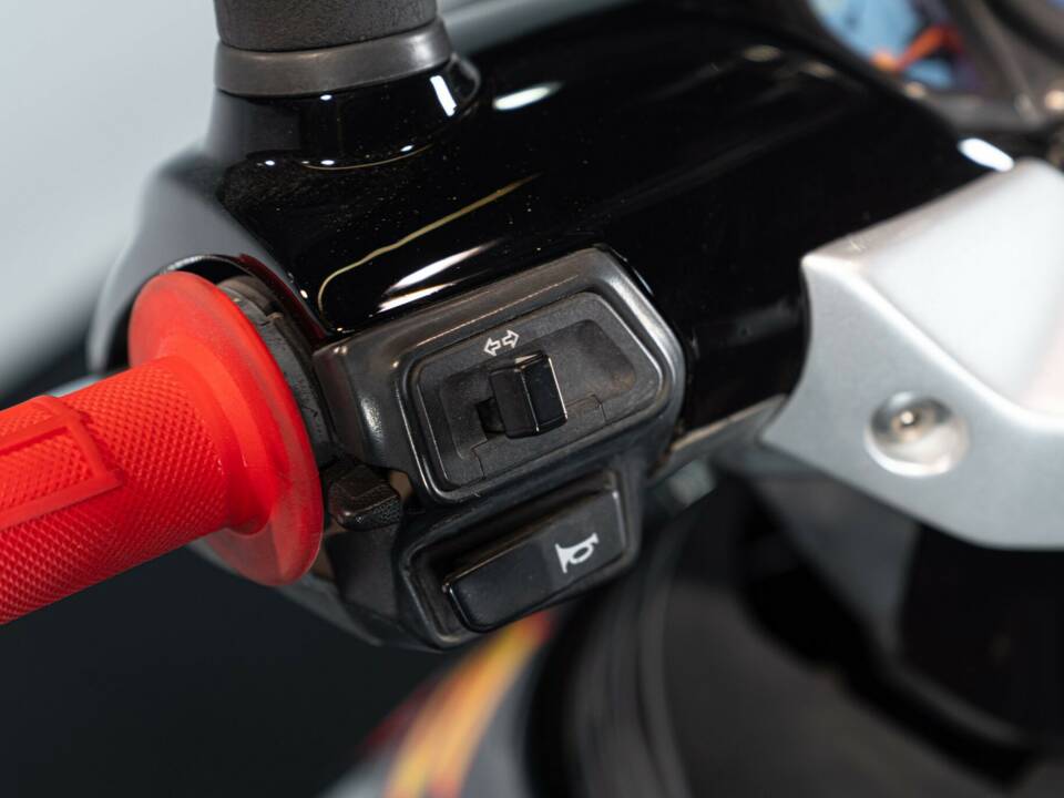 Image 12/23 of Aprilia SR 50 (1997)