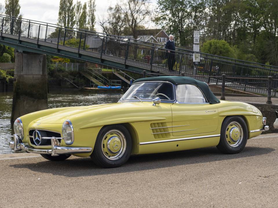 Image 8/43 of Mercedes-Benz 300 SL Roadster (1957)